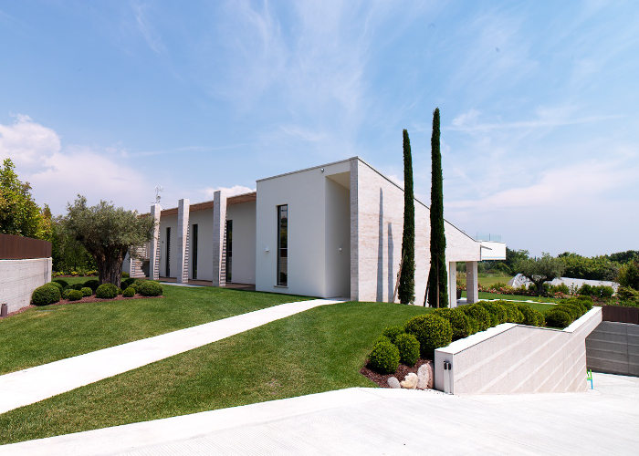 Staff Costruzioni Srl - Construction Villa with Pool Lake Garda (BS)