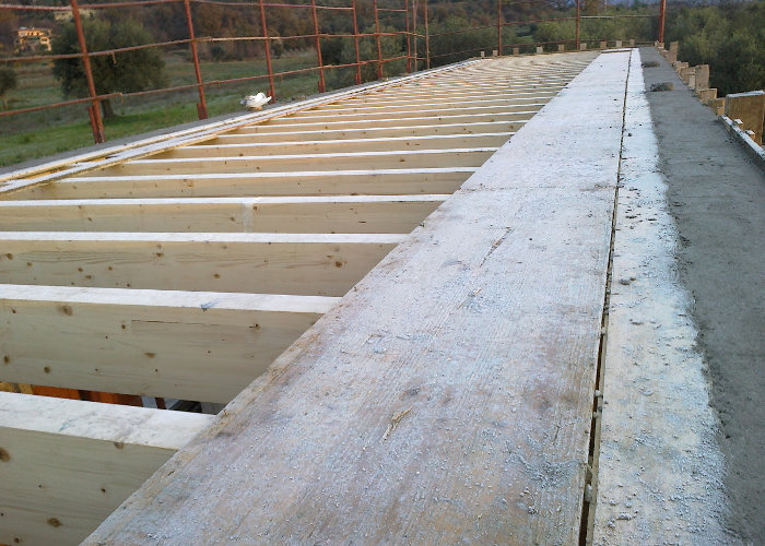 Staff Costruzioni Srl - Realizzazione Villa con piscina Lago di Garda